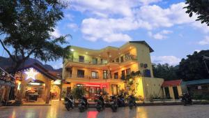 Foto da galeria de Tuan Ngoc Hotel em Ninh Binh