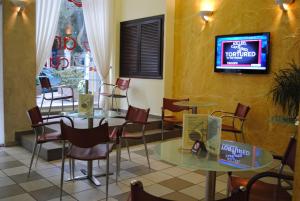 Gallery image of Glaros Hotel in Piraeus