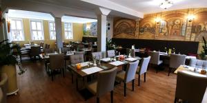 En restaurant eller et andet spisested på Hotel Alte Brennerei