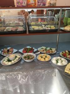 Jedlo v ubytovaní bed & breakfast alebo blízkom okolí