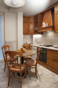Virtuvė arba virtuvėlė apgyvendinimo įstaigoje Relais Merizzi