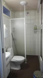 Kúpeľňa v ubytovaní Laiskan Kartano