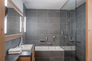 Koupelna v ubytování Apartmenthaus Enzian Hochsölden