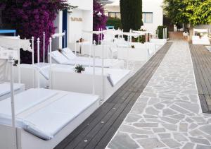 Gallery image of Tasmaria Aparthotel in Paphos City