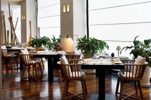 Restoran või mõni muu söögikoht majutusasutuses Starhotels Excelsior