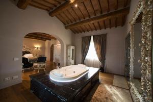 Fotografia z galérie ubytovania Relais La Corte dei Papi v destinácii Cortona