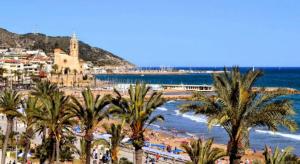 Gallery image of Hola! - Sitges by the beach in Sitges
