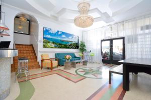 Gallery image of South Beach Rooms and Hostel in Miami Beach