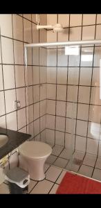 Koupelna v ubytování Quarto particular em Vitória