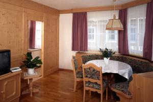 Gallery image of Residence Unterhuber in San Candido