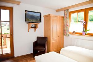 A television and/or entertainment centre at Larchergut