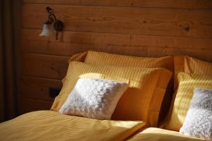 Postel nebo postele na pokoji v ubytování Hotel Garnì COSTANZA