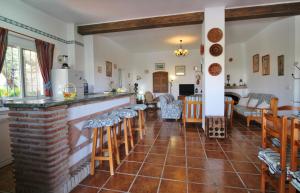 Reštaurácia alebo iné gastronomické zariadenie v ubytovaní Villa Cornocalejo SpainSunRentals 1003
