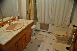 A bathroom at Casa Las Violetas