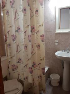 Bathroom sa Hotel El Cisne