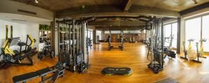 Fitness centrum a/nebo fitness zařízení v ubytování Hotel On Plonge Junior