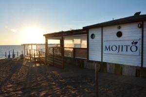 Kép Helloocamp szállásáról Marina di Bibbonában a galériában