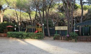 A garden outside Camping Eden