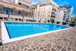 Bazén v ubytování Sea view apartment with swimming pool nebo v jeho okolí