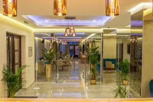 Vstupní hala nebo recepce v ubytování Monopoly Hotel