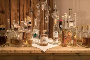 المشروبات في Relais & Châteaux IN LAIN Hotel Cadonau