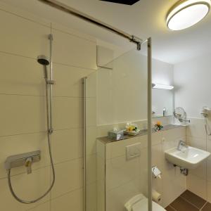 Koupelna v ubytování Waldhotel Felschbachhof