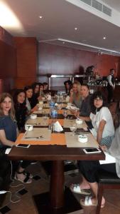 אורחים שוהים ב-Corp Executive Hotel Doha Suites