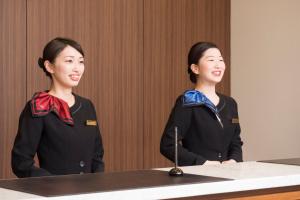 Zamestnanci ubytovania Richmond Hotel Obihiro Ekimae