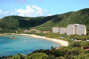 Gallery image of Lagoon Beachfront Lodge 005 on Hamilton Island by HamoRent in Hamilton Island