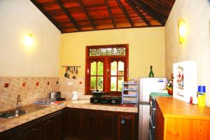 Η κουζίνα ή μικρή κουζίνα στο Kurulu Garden - Gecko Villa