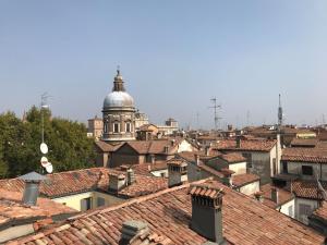 Fotografia z galérie ubytovania Modena Charme v destinácii Modena