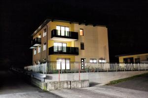 Edificio in cui si trova la stanza in casa privata
