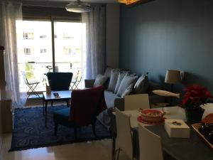 Gallery image of Apartamento Paseo Marítimo Antonio Banderas in Málaga