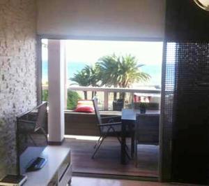 A balcony or terrace at Apartamento en Playa de las Burras