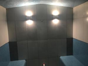 A bathroom at LG Thai Derm Spa & Guesthouse 