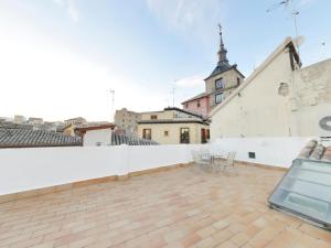 una vista desde el tejado de un edificio en Azotea de la Catedral, en Toledo