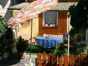 Κήπος έξω από το Haus-Kummeleck-Wohnung-4