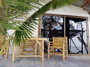 Balkón nebo terasa v ubytování Haad Chao Phao Resort
