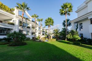 Zahrada ubytování LUXURY APARTMENT FRONTAL BEACH in Doncella Beach