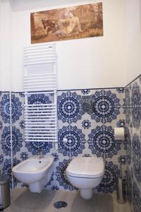 A bathroom at B&B Pompei Passion