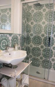 A bathroom at B&B Pompei Passion
