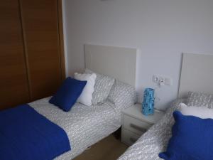 Postel nebo postele na pokoji v ubytování Apartment 316 Condado De Alhama + 37 fotografií