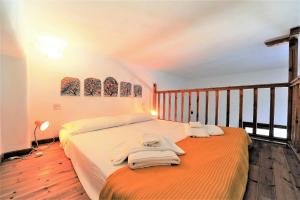 Posteľ alebo postele v izbe v ubytovaní Secret Sporades Panoramic Residence