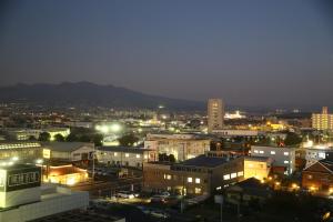 Vista generica su Maebashi o vista sulla città dall'interno dell'hotel