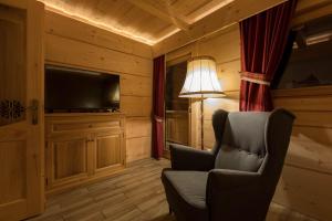 Telewizja i/lub zestaw kina domowego w obiekcie Aparthotel Bambi