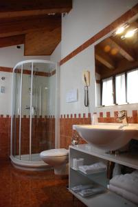 Koupelna v ubytování Hotel Alla Torre