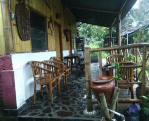 Restoran atau tempat lain untuk makan di Ecobromo