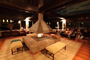 A restaurant or other place to eat at Hotel Rural & Spa Las Nubes