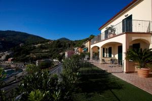 Foto dalla galleria di Residence I Gabbiani a Portovenere