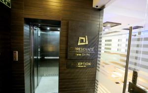 Certifikát, hodnocení, plakát nebo jiný dokument vystavený v ubytování Hotel D'PRESIDENTE